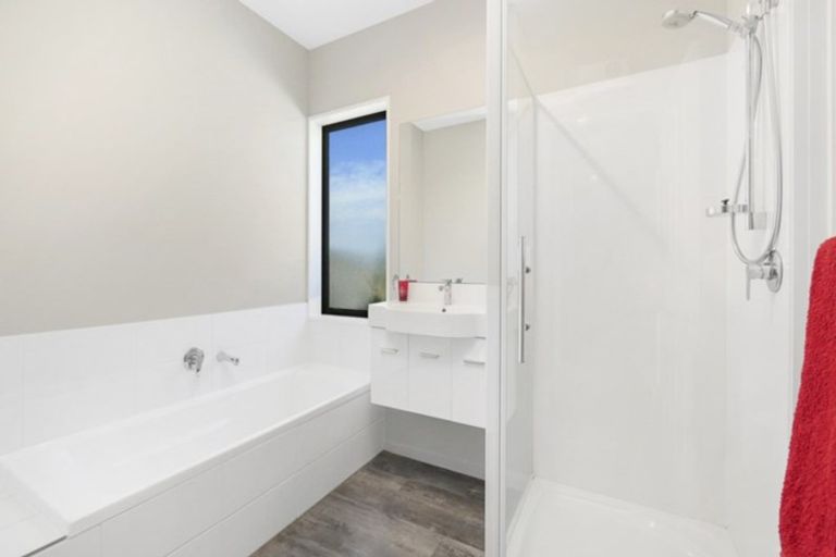 Photo of property in 13 Greenan Place, Doyleston, 7683