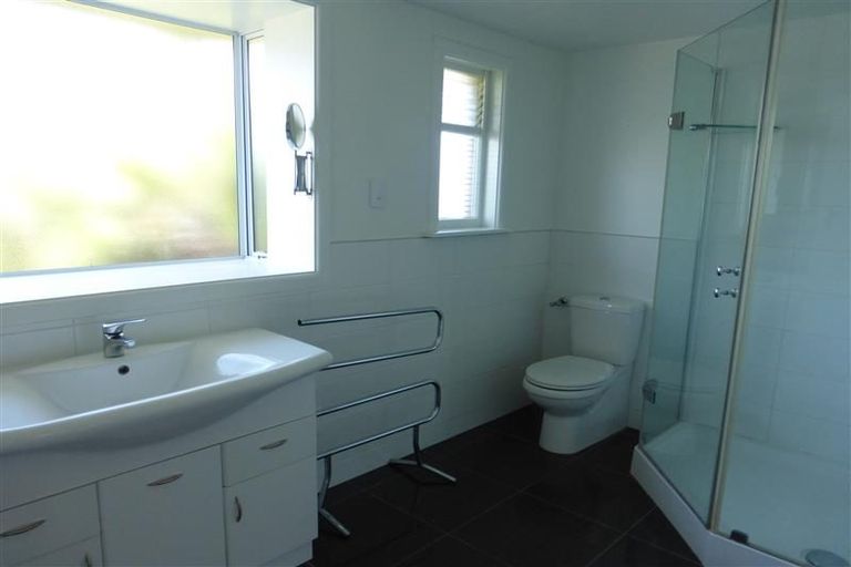 Photo of property in 1/157 Wairakei Road, Bryndwr, Christchurch, 8053