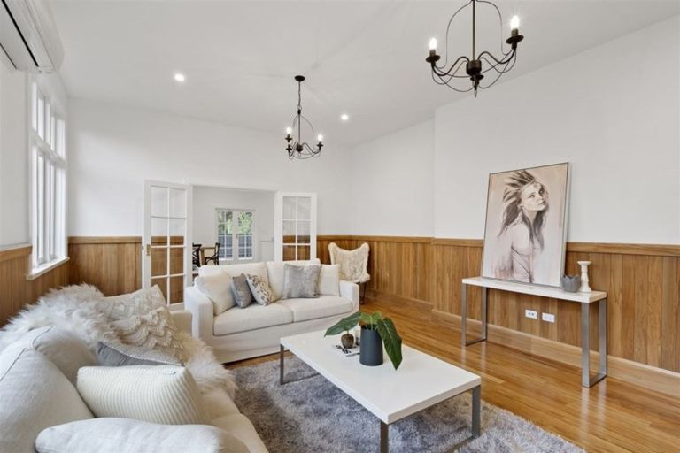 Photo of property in 22 Winton Street, St Albans, Christchurch, 8014