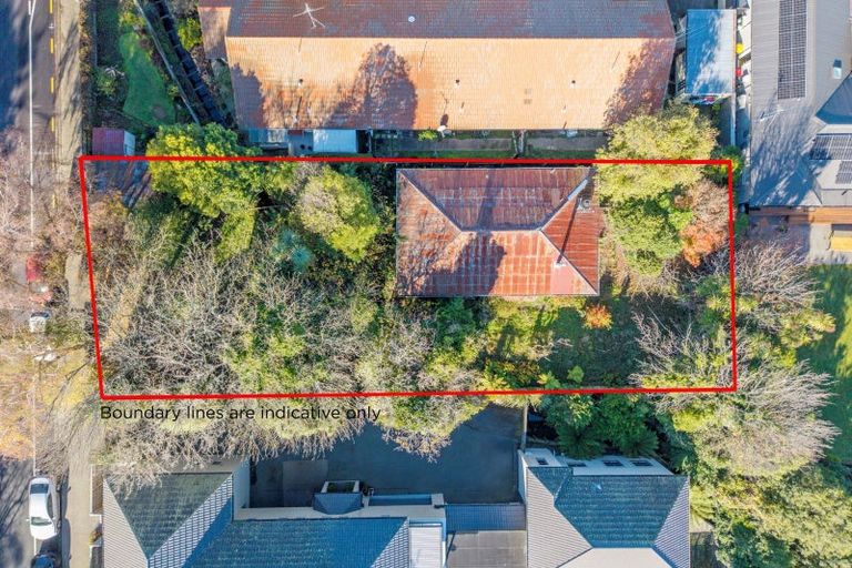 Photo of property in 129 Deans Avenue, Riccarton, Christchurch, 8011