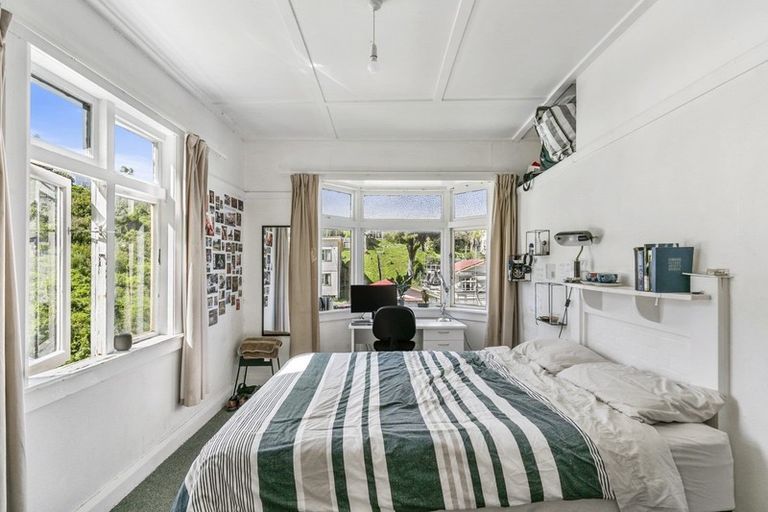 Photo of property in 37 Adams Terrace, Aro Valley, Wellington, 6021