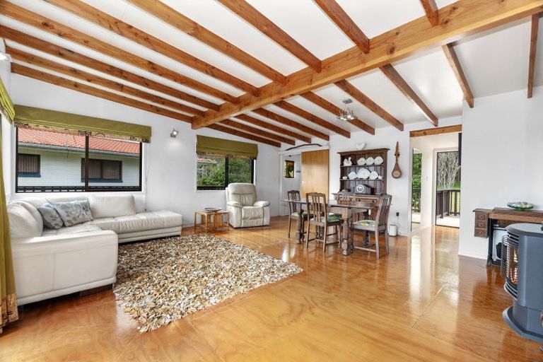 Photo of property in 27 Taiwa Road, Oakura, Hikurangi, 0184