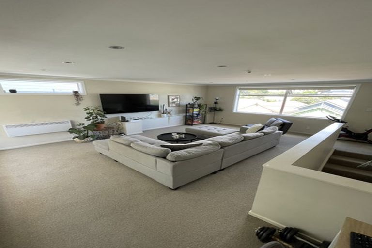 Photo of property in 125a Elizabeth Street, Mount Victoria, Wellington, 6011