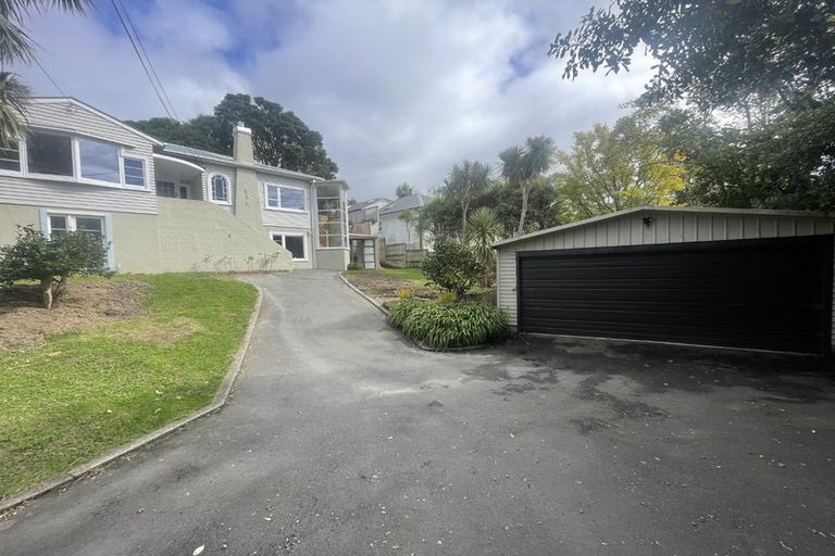 Photo of property in 28 Izard Road, Khandallah, Wellington, 6035