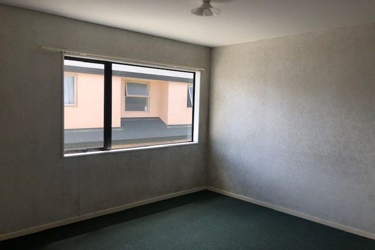 Photo of property in 4/3 Inverness Avenue, Hamilton East, Hamilton, 3216