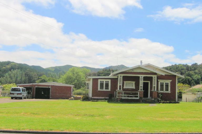 Photo of property in 16 Ngatai Street, Taumarunui, 3920