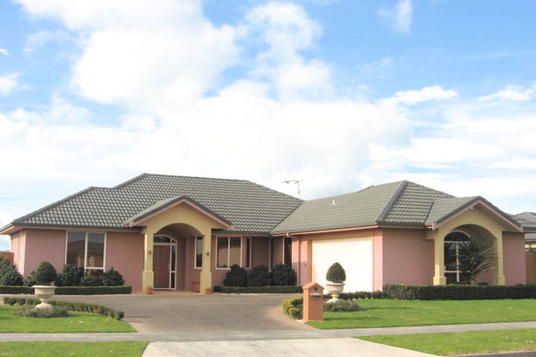 Photo of property in 52 Wentworth Drive, Rototuna North, Hamilton, 3210