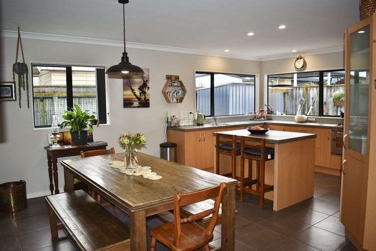 Photo of property in 9 Speranza Avenue, Otaki, 5512