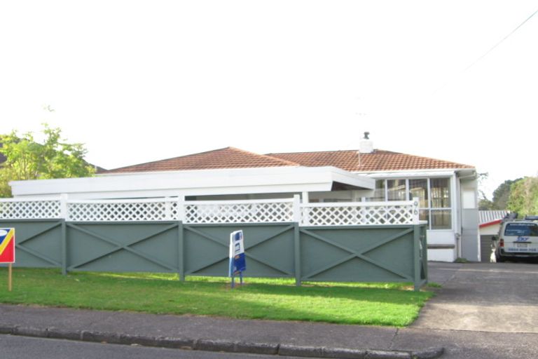 Photo of property in 1/96 Tiroroa Avenue, Te Atatu South, Auckland, 0610