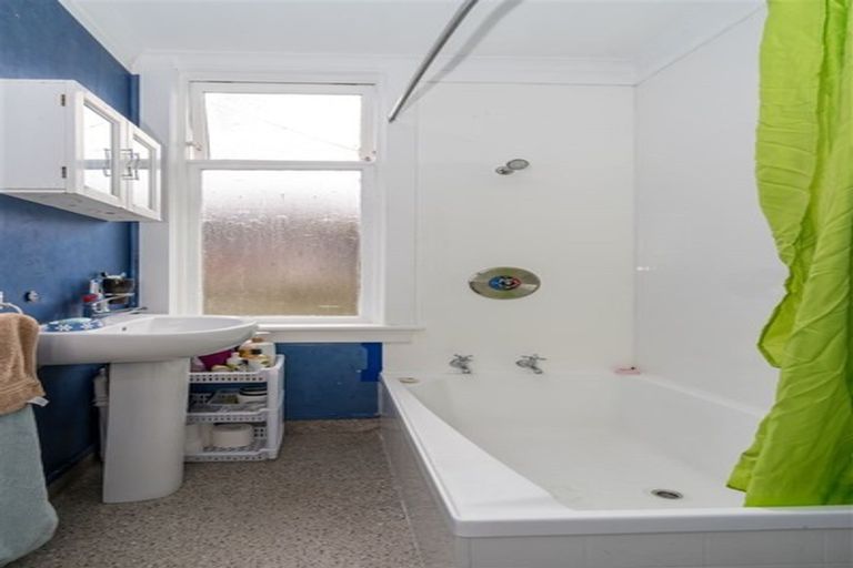 Photo of property in 28-30 Freyberg Street, Saint Kilda, Dunedin, 9012