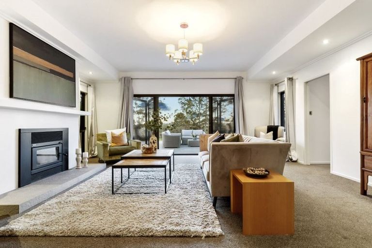 Photo of property in 135 Kennedy Road, Dairy Flat, Albany, 0792