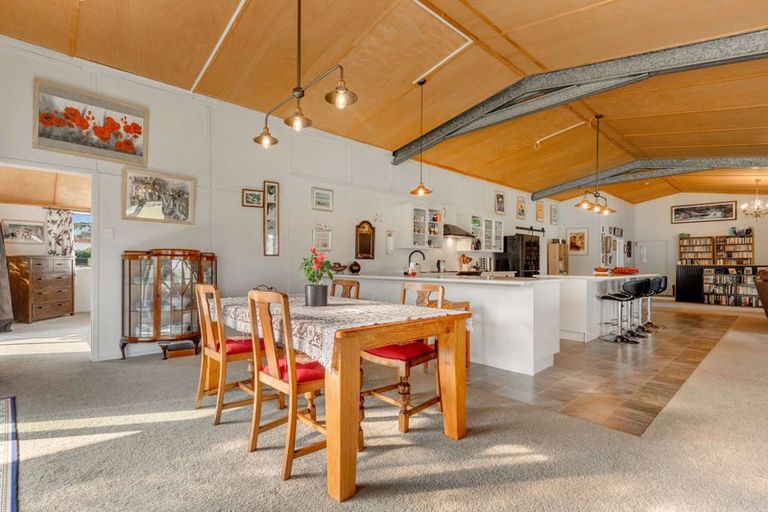 Photo of property in 6 Nikau Place, Edgecumbe, 3120