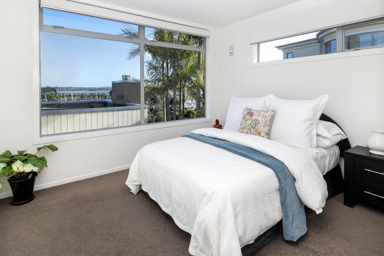 Photo of property in 81 Pine Harbour Parade, Beachlands, Auckland, 2018
