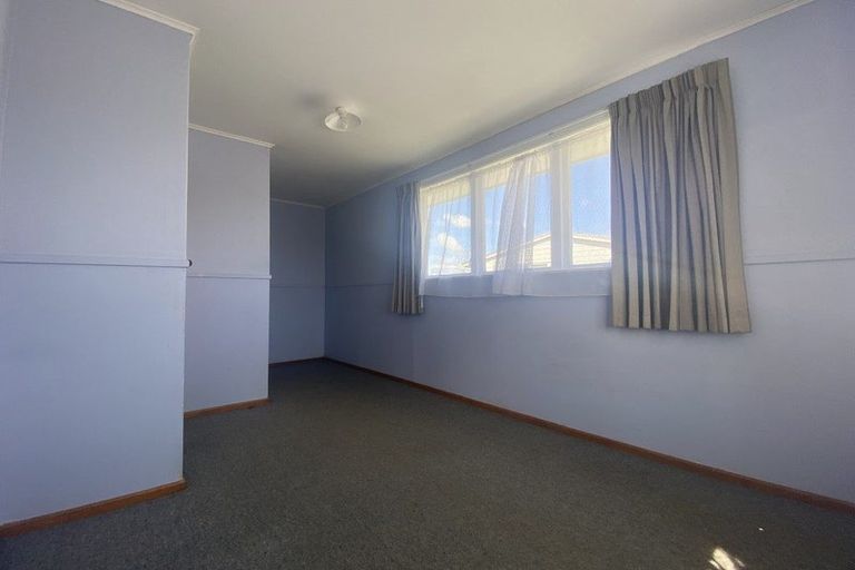 Photo of property in 70-72 Waihemo Street, Waitangirua, Porirua, 5024