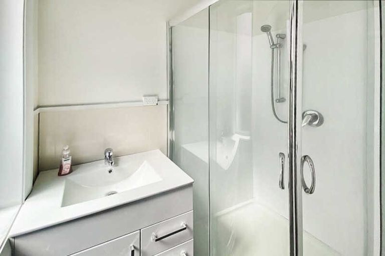 Photo of property in 175 Brougham Street, Sydenham, Christchurch, 8023