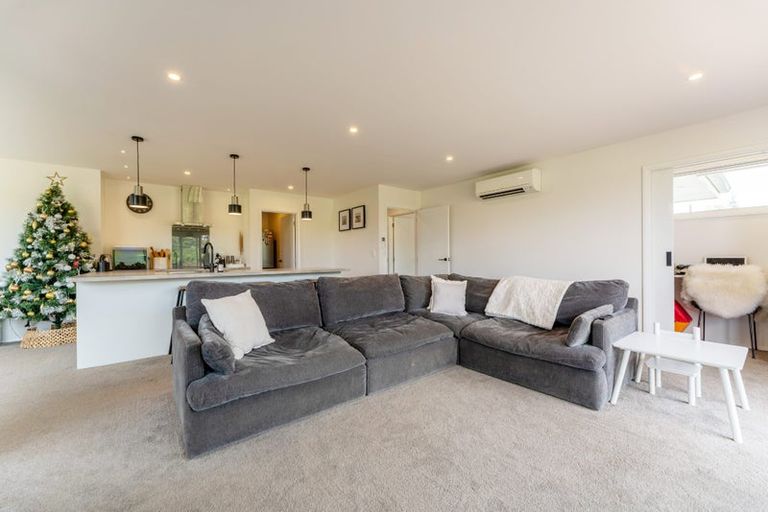 Photo of property in 9 Grove Avenue, Weston, Oamaru, 9401