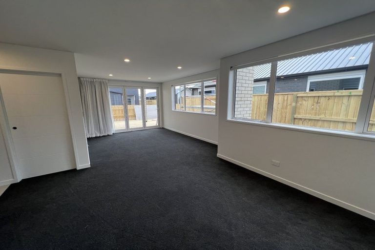 Photo of property in 2 Houpara Place, Papamoa, 3118