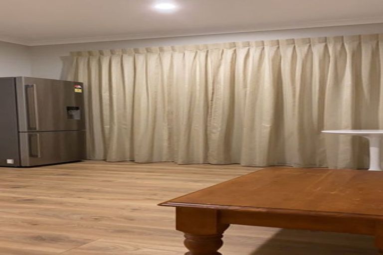 Photo of property in 19 Golden Avenue, Flat Bush, Auckland, 2019