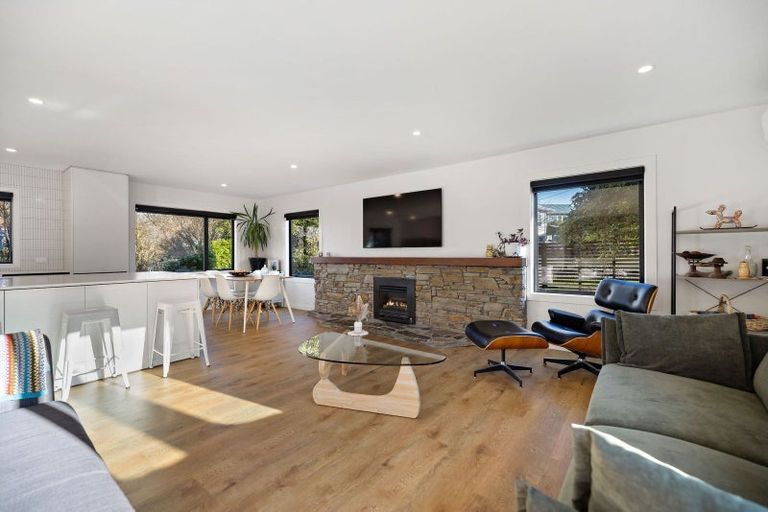 Photo of property in 67 Devon Street, Arrowtown, 9302