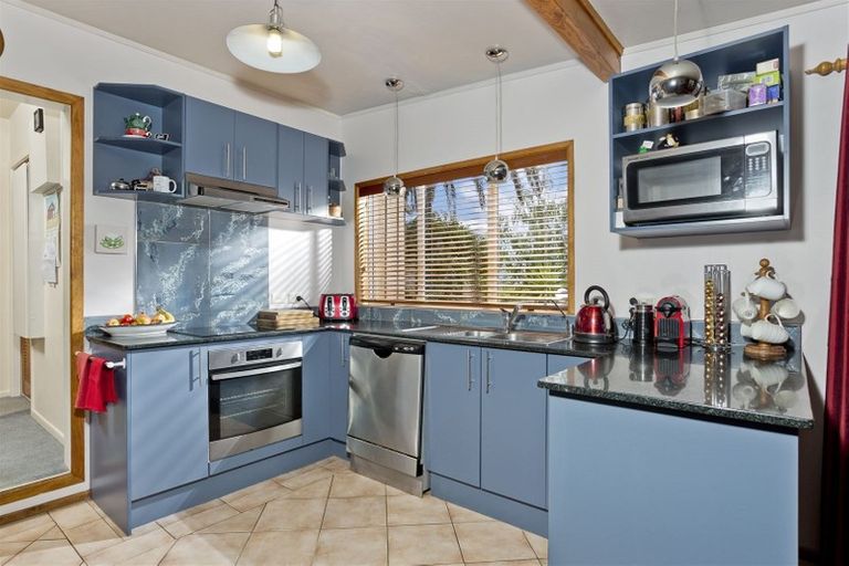 Photo of property in 34 Schnapper Rock Road, Schnapper Rock, Auckland, 0632