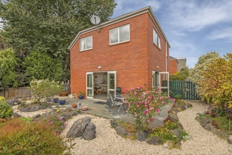 Photo of property in 525a Saint Asaph Street, Phillipstown, Christchurch, 8011