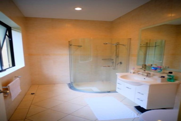 Photo of property in 16 Port Lane, Whitby, Porirua, 5024