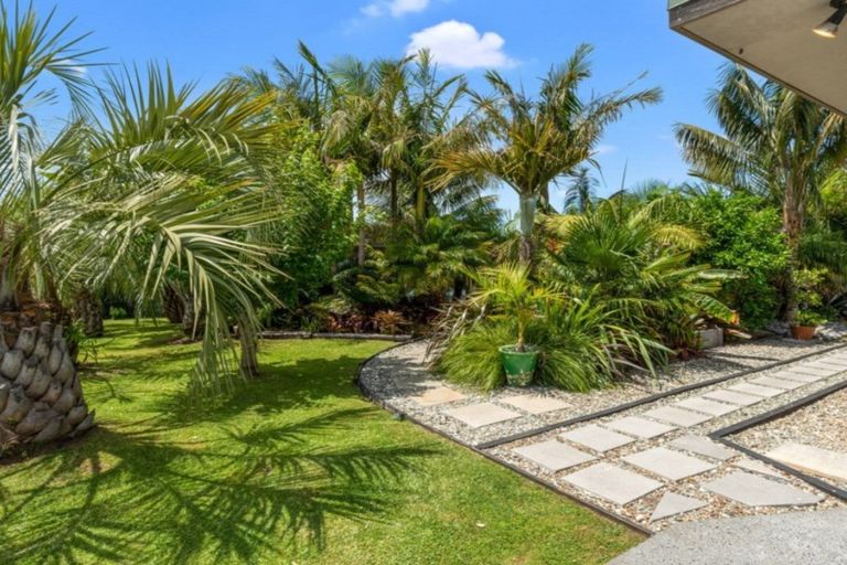 Photo of property in 5 Harbour View Road, Point Wells, Warkworth, 0986