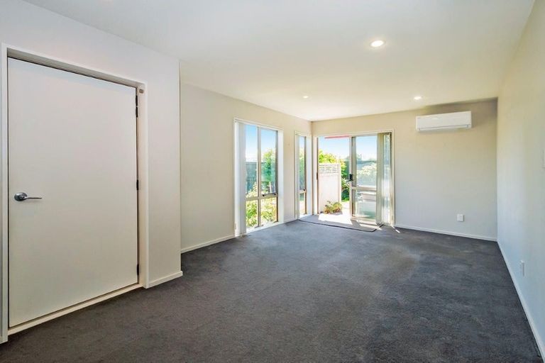Photo of property in 14 Fulham Street, Islington, Christchurch, 8042