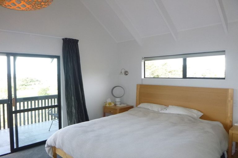 Photo of property in 31 Waimana Avenue, Northcote Point, Auckland, 0627