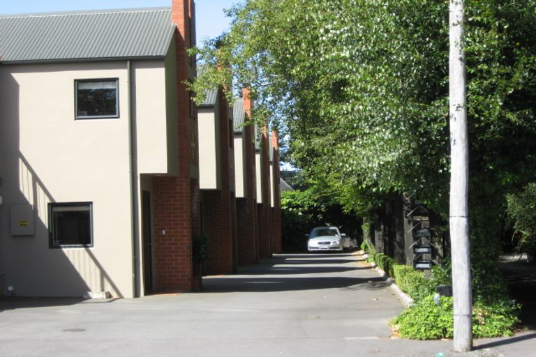 Photo of property in 4/56 Hewitts Road, Merivale, Christchurch, 8014