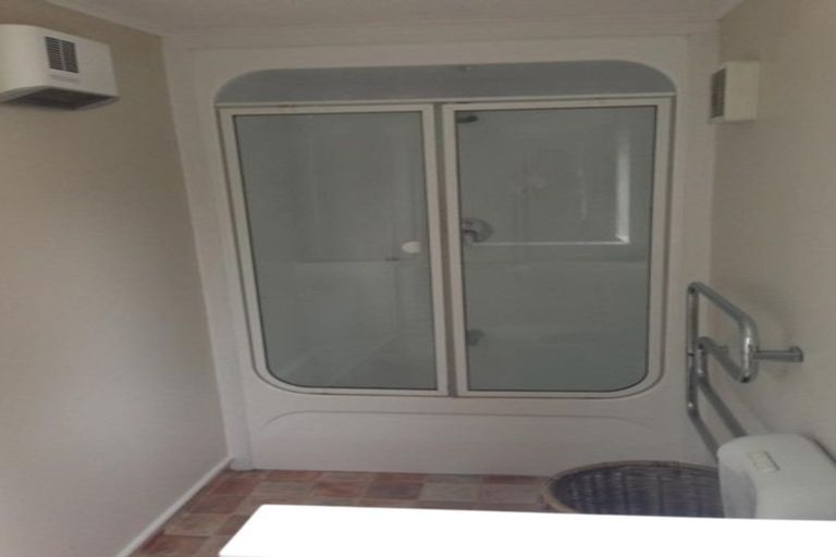 Photo of property in 11 Torquay Terrace, Newtown, Wellington, 6021