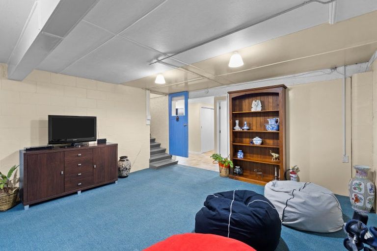 Photo of property in 9 Hampden Street, Awapuni, Palmerston North, 4412