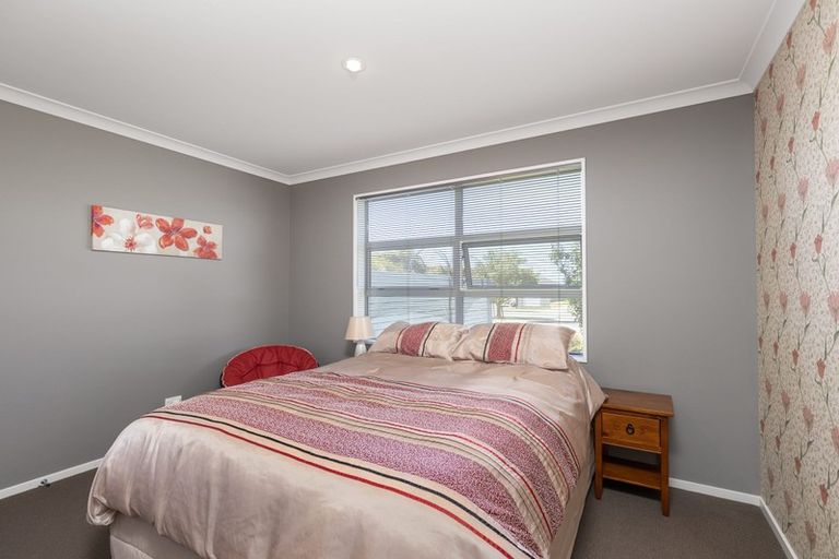 Photo of property in 16 Kitakita Grove, Motueka, 7120
