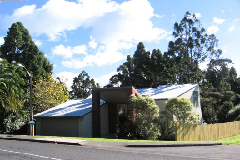 Photo of property in 109a Daffodil Street, Titirangi, Auckland, 0604