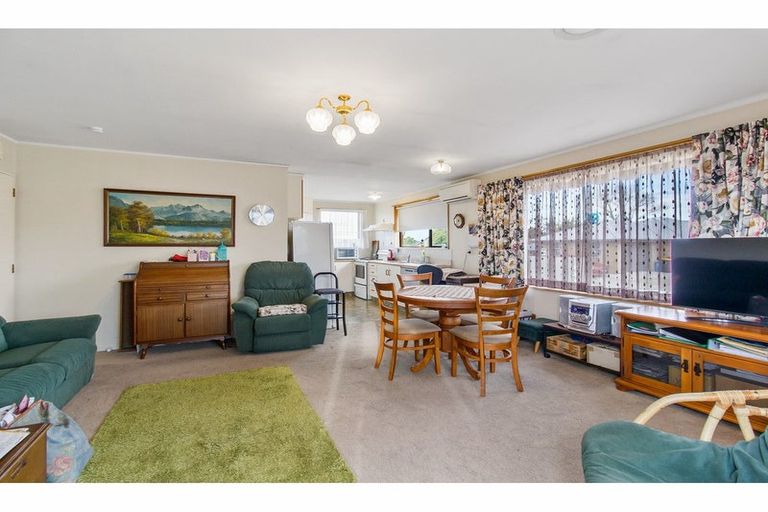 Photo of property in 1/34 Buchanan Street, Parkside, Timaru, 7910