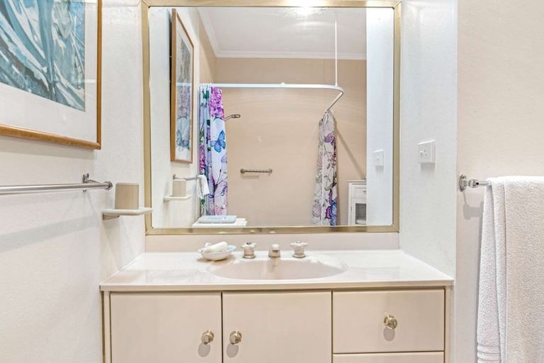 Photo of property in 204 Rangihaeata Road, Rangihaeata, Takaka, 7182