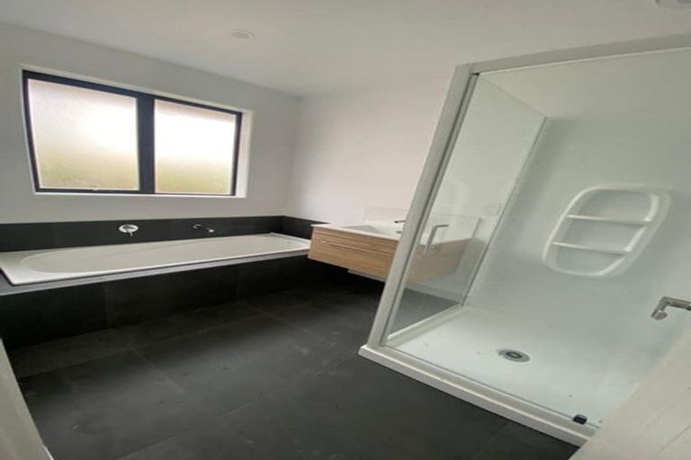 Photo of property in 33b Leathem Crescent, Pokeno, 2402