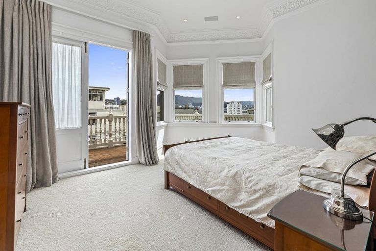 Photo of property in 25 Brougham Street, Mount Victoria, Wellington, 6011
