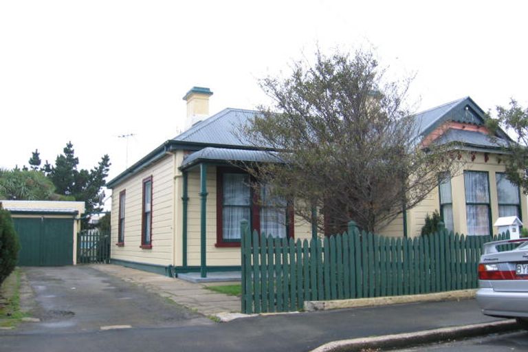 Photo of property in 61 Cutten Street, South Dunedin, Dunedin, 9012
