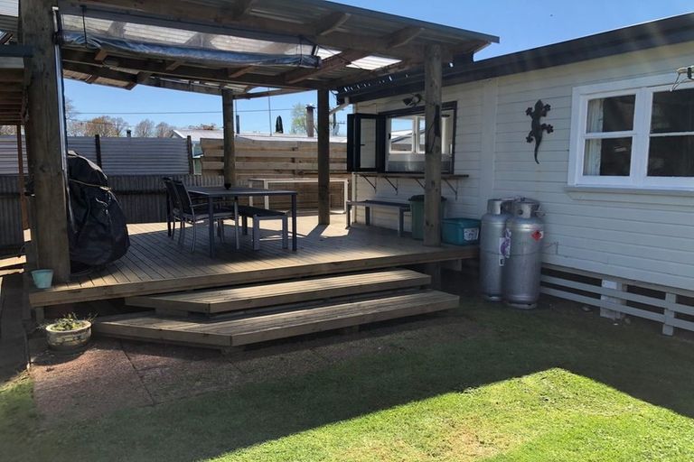 Photo of property in 13 Rangatira Drive, Mangakino, 3421