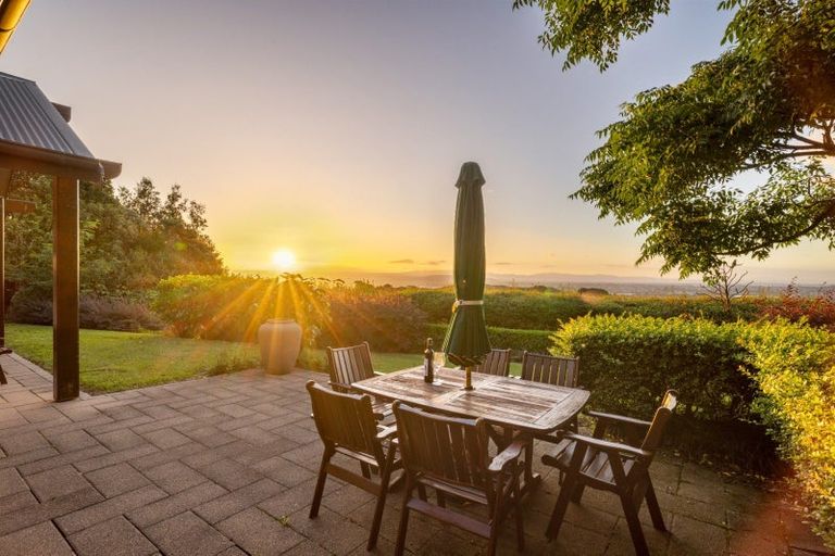 Photo of property in 345 Waitaha Road South, Welcome Bay, Tauranga, 3175