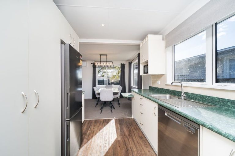 Photo of property in 22 Rhodes Drive, Kelvin Grove, Palmerston North, 4414