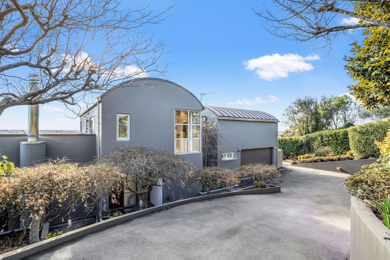 Photo of property in 891 Cashmere Road, Halswell, Christchurch, 8025