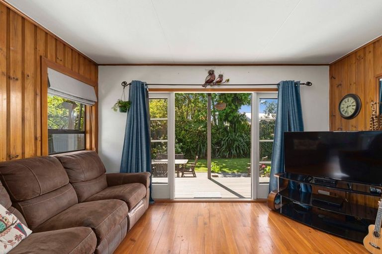 Photo of property in 2/5 Koha Road, Taupo, 3330