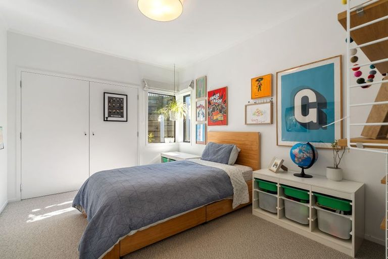 Photo of property in 3 Homewood Avenue, Karori, Wellington, 6012