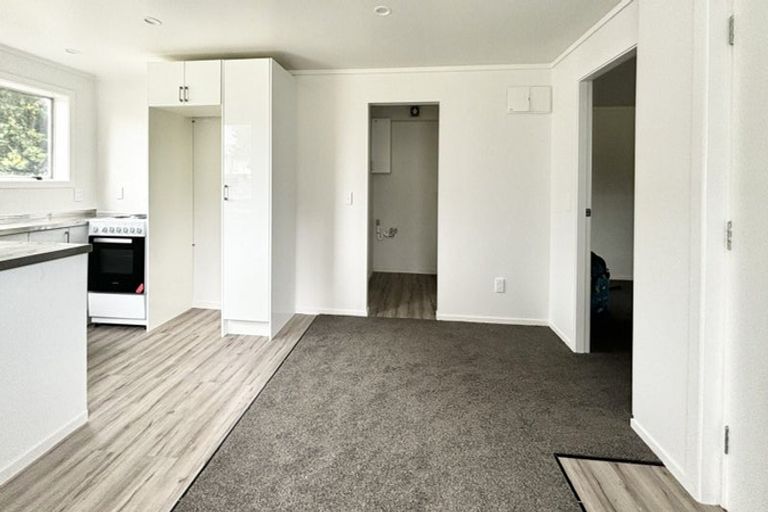 Photo of property in 2/24 Parliament Street, Melling, Lower Hutt, 5010