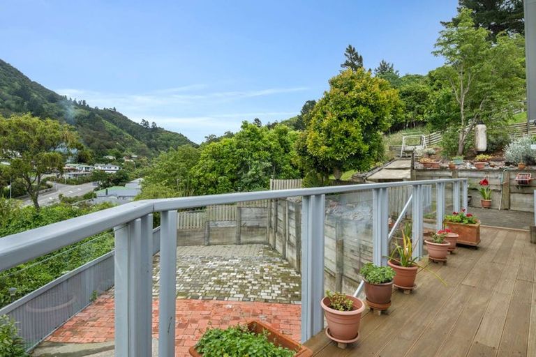 Photo of property in 45 Dorset Street, Picton, 7220