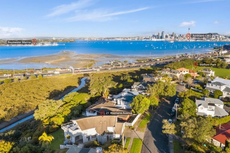 Photo of property in 21 Waimana Avenue, Northcote Point, Auckland, 0627