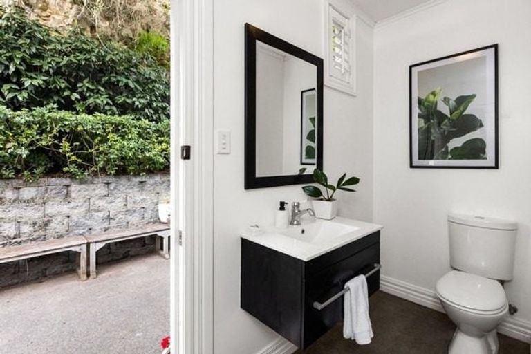 Photo of property in 8 Battery Road, Ahuriri, Napier, 4110