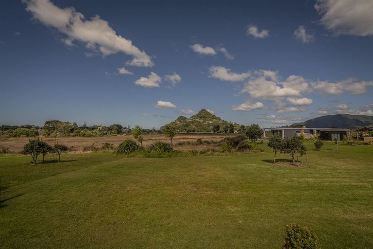 Photo of property in 23 Tairua Palms Place, Tairua, 3508